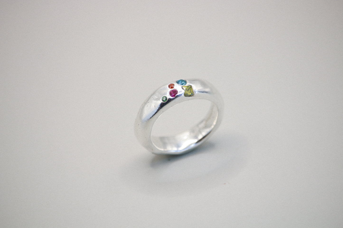 Confetti - Marea Ring
