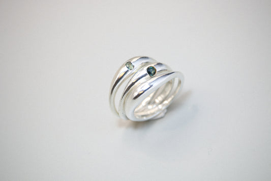 Luma Ring with Sapphire